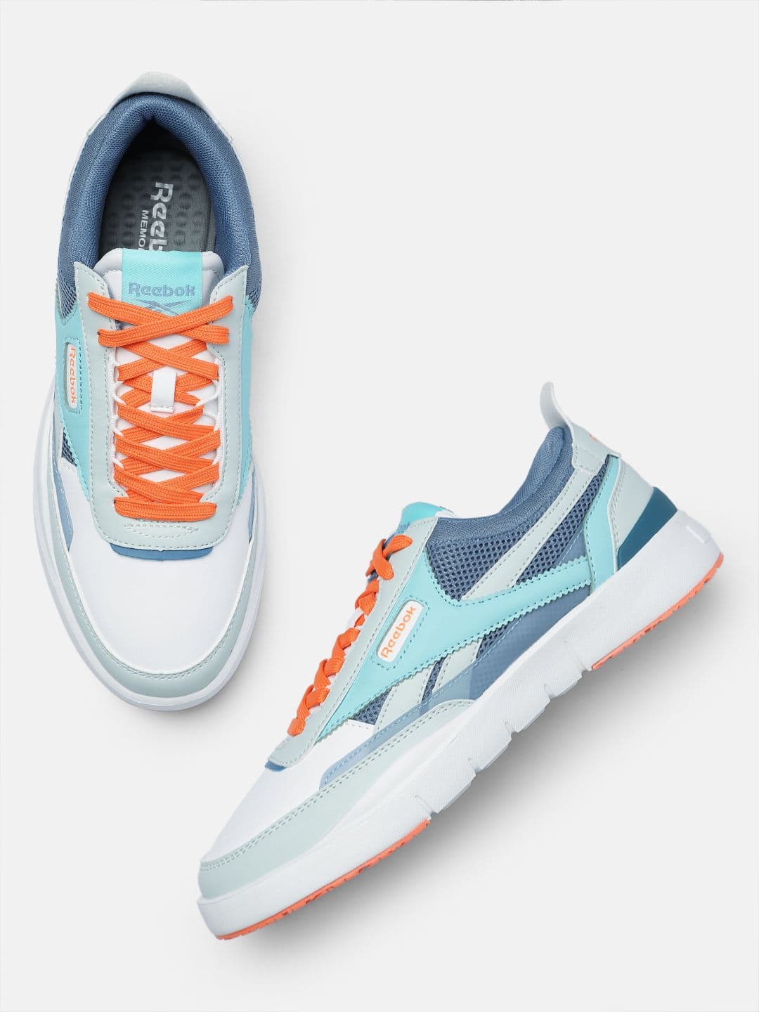 Reebok Men URBANWAVE M Walking Shoes - view 1