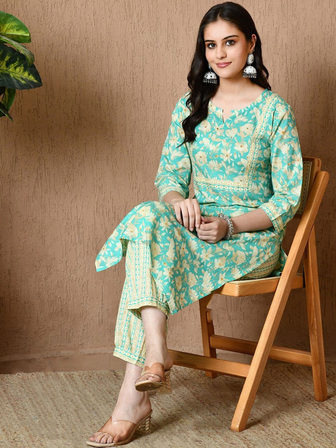 Aktasa Women Floral Printed Regular Beads and Stones Pure Cotton Kurta with Salwar - view 1