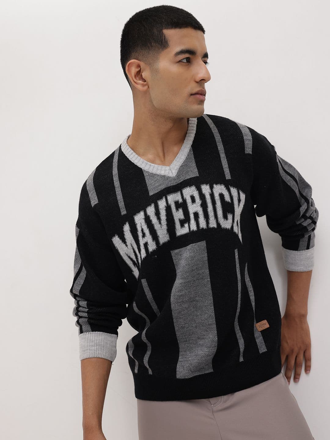 The Roadster Life Co. Typography Self-Design V-Neck Acrylic Pullover with Striped Detail