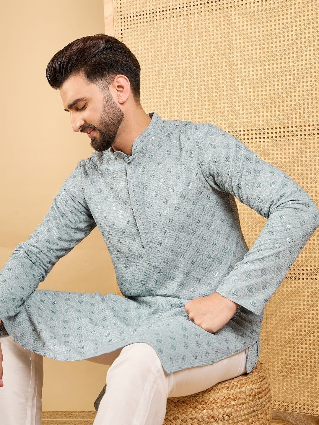 House of Pataudi Men Embroidered Straight Kurta - view 1