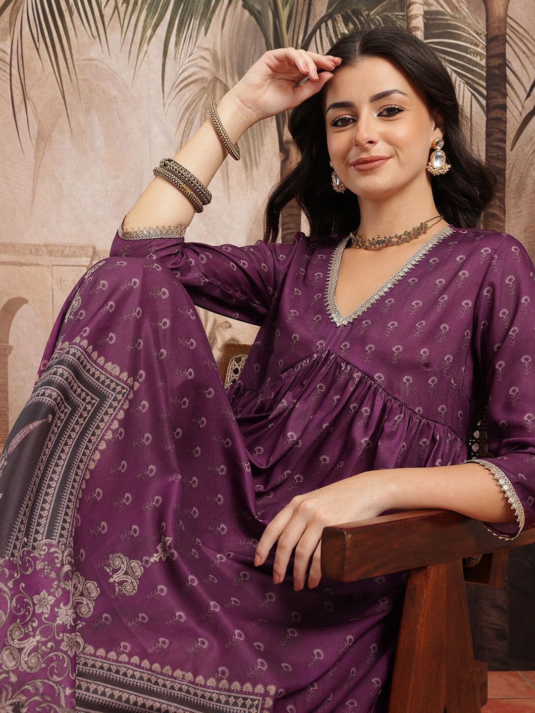 Sangria Ethnic Motifs Print Gotta Patti Kurta - view 1