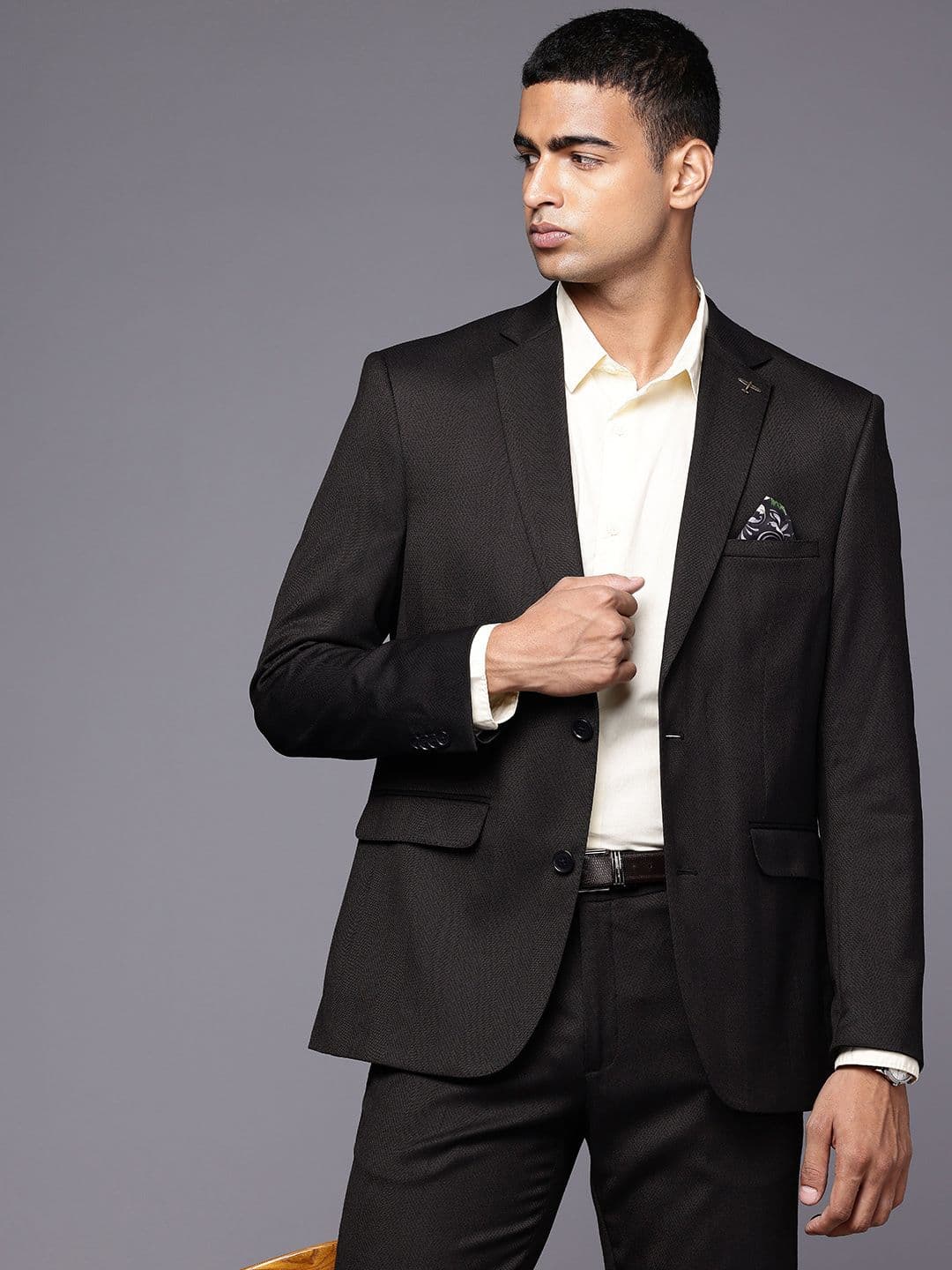 Theme Black Notched Lapel Collar Single-Breasted Regular Fit 2 Piece Formal Suits - view 1