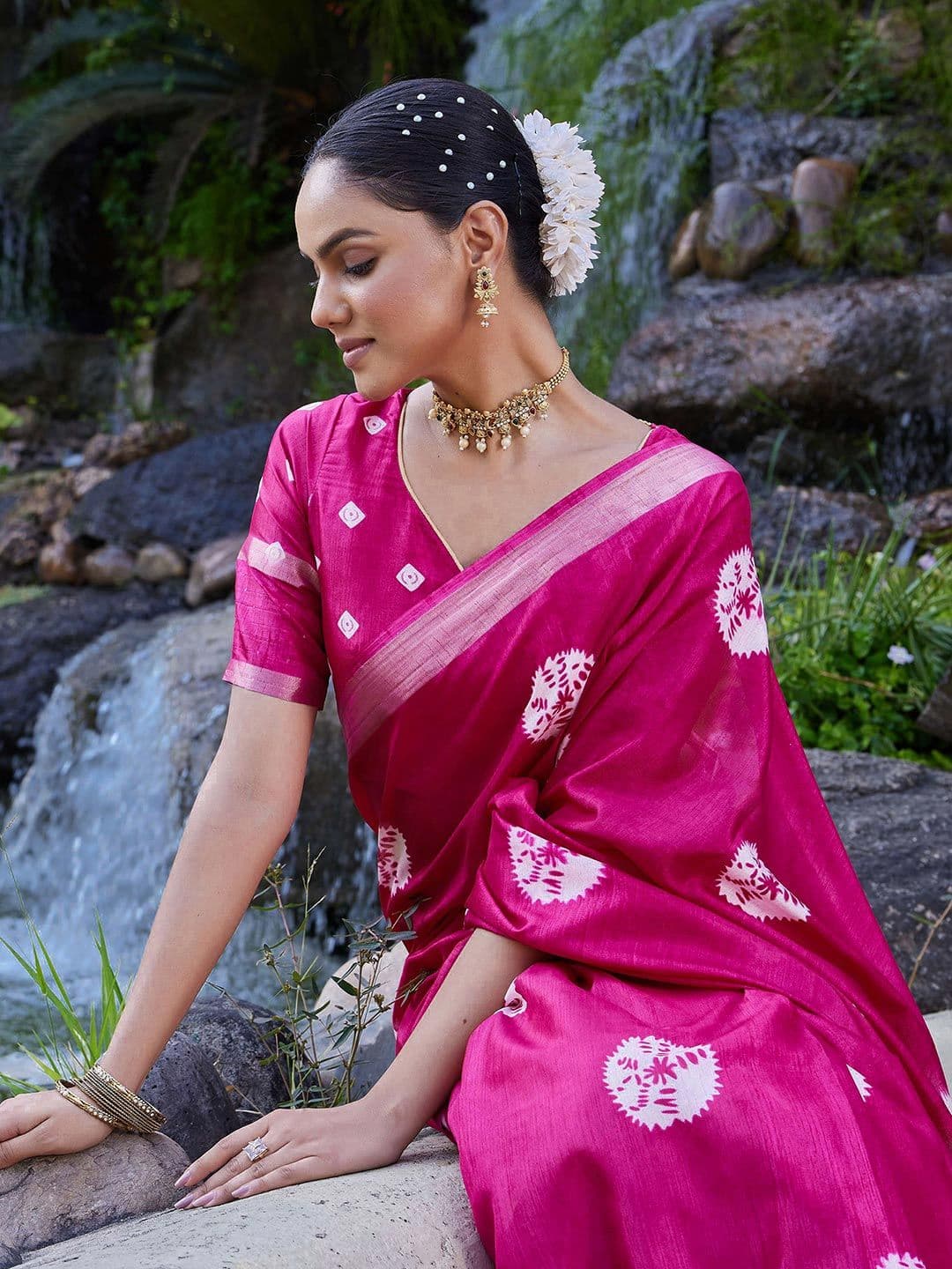 KALINI Bandhani Silk Blend Bandhani Saree - view 1