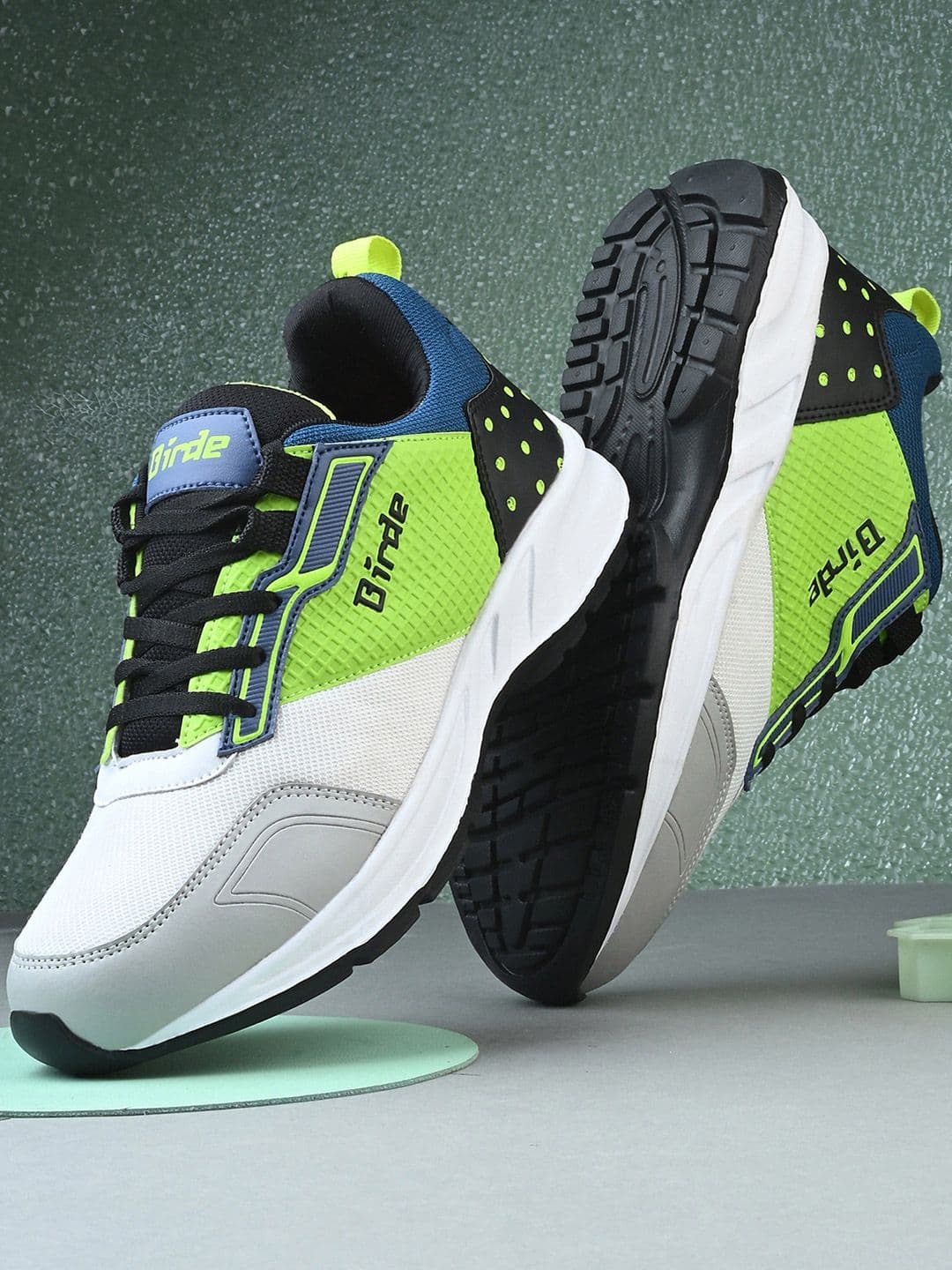 BIRDE Men Mesh Walking Non-Marking Shoes - view 1