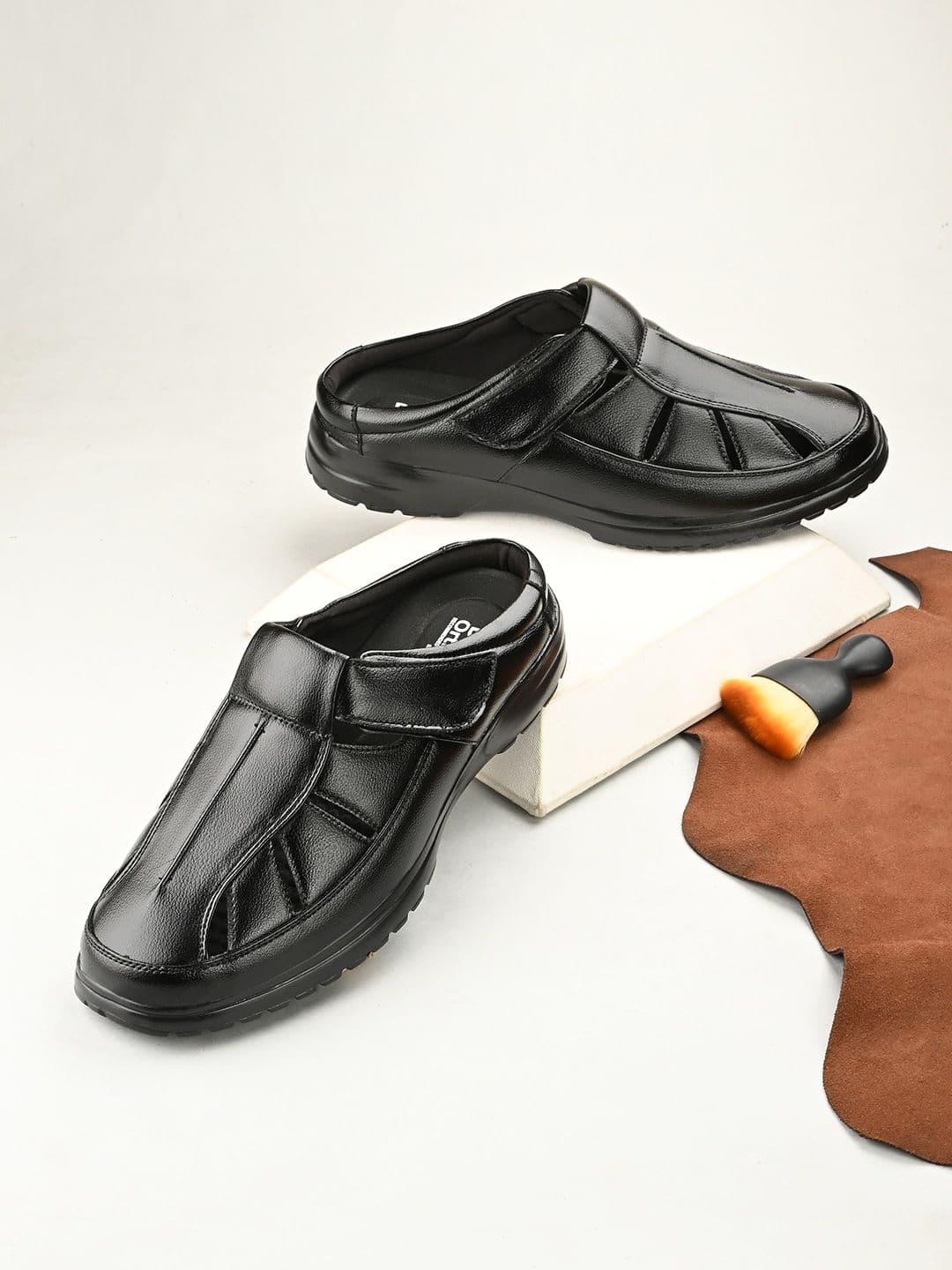 BERKINS Men Comfort Doctor Ortho Fit Fisherman Sandals - view 1