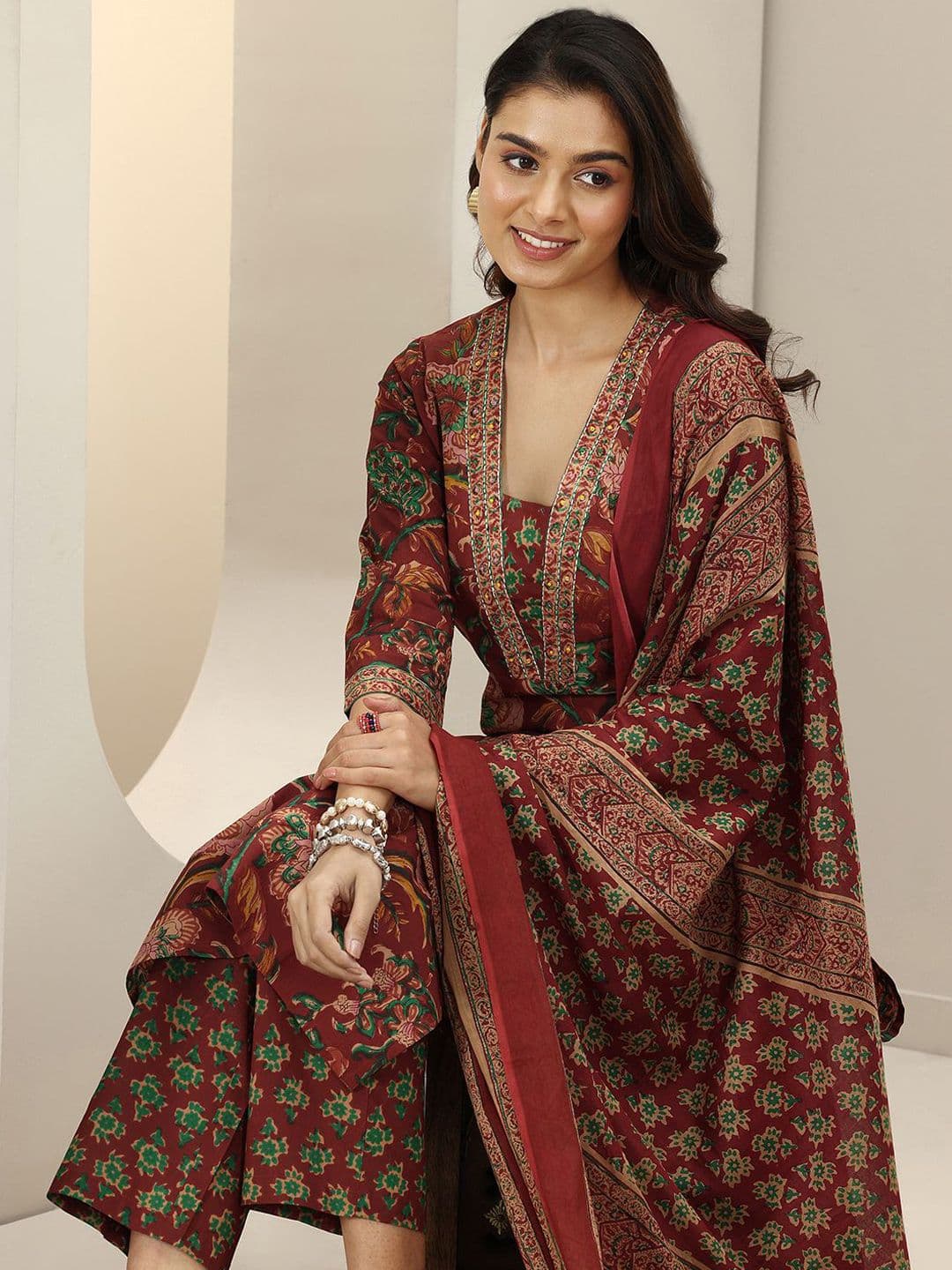 Libas Women Floral Printed Kurta with Trousers & Dupatta - view 1