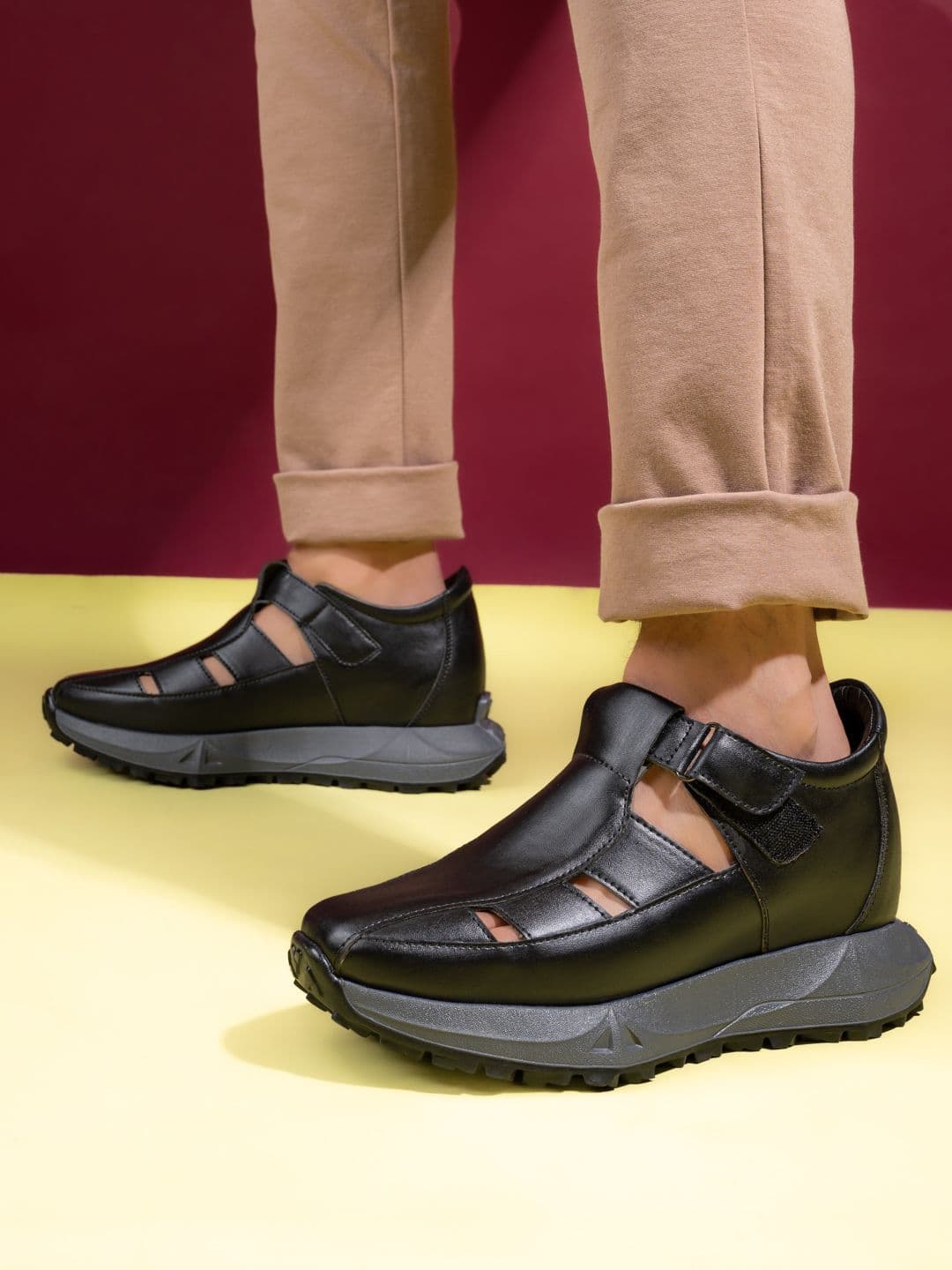 HI Toes Men Fisherman Elavator Sandals with Velcro - view 1