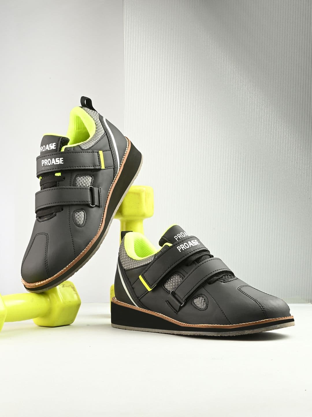 PRO ASE Men Training or Gym Shoes - view 1