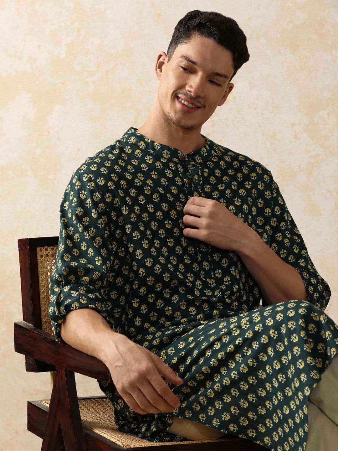 Moara Floral Printed Straight Pure Cotton Long Kurta - view 1