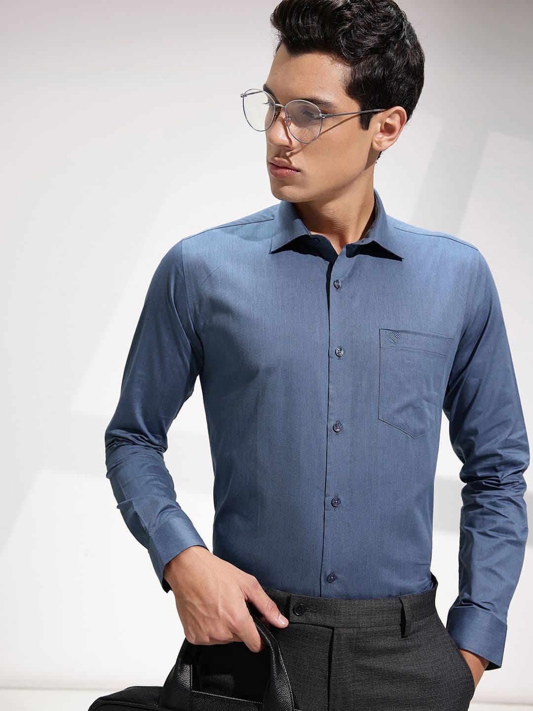 INVICTUS Men Premium Slim Fit Pure Cotton Formal Shirt