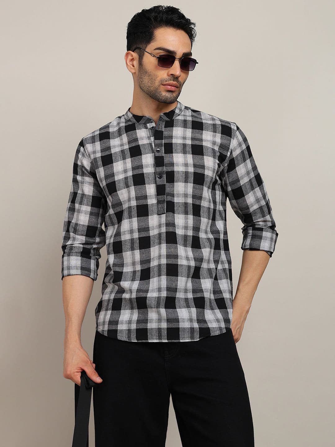 HERE&NOW Men Checked Daily Cotton Straight Short Kurta - view 1