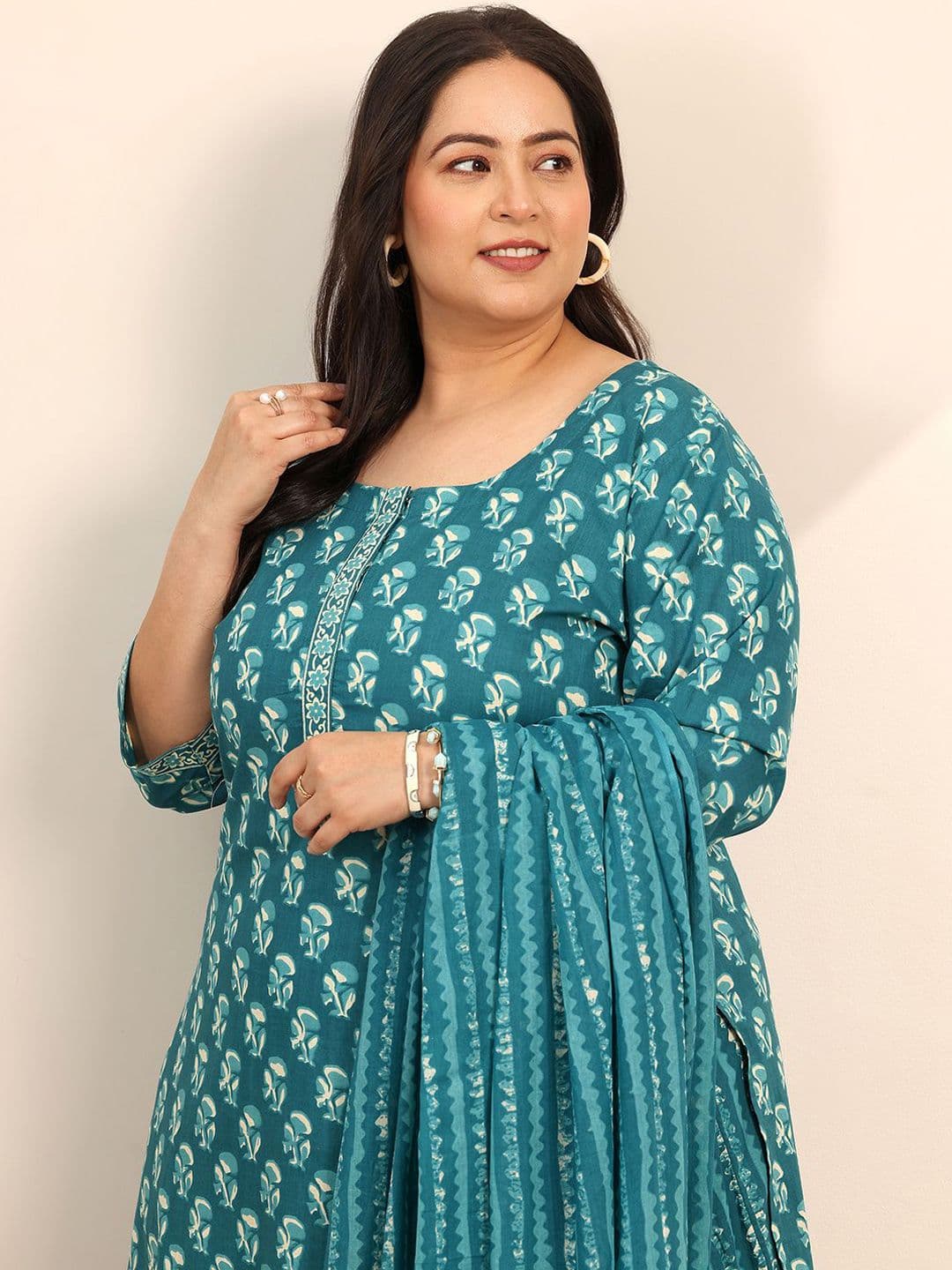 EXTRA LOVE BY LIBAS Plus Size Floral Printed Straight Kurta & Salwar With Dupatta - view 1