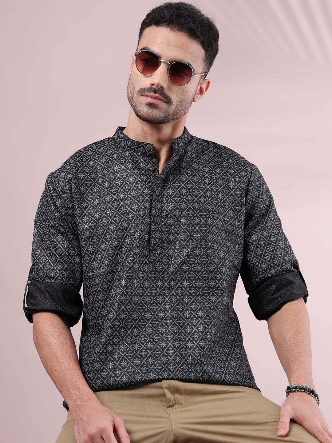 FILORI STUDIO Men Ethnic Motifs Printed Mandarin Collar Short Kurta - view 1