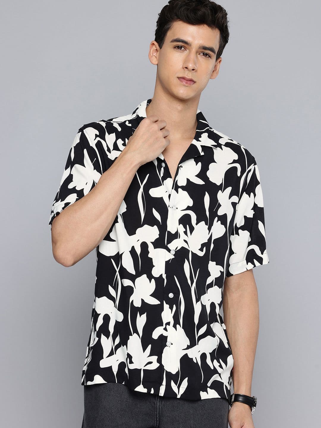 Levis Relaxed Fit Floral Printed Casual Shirt - view 1