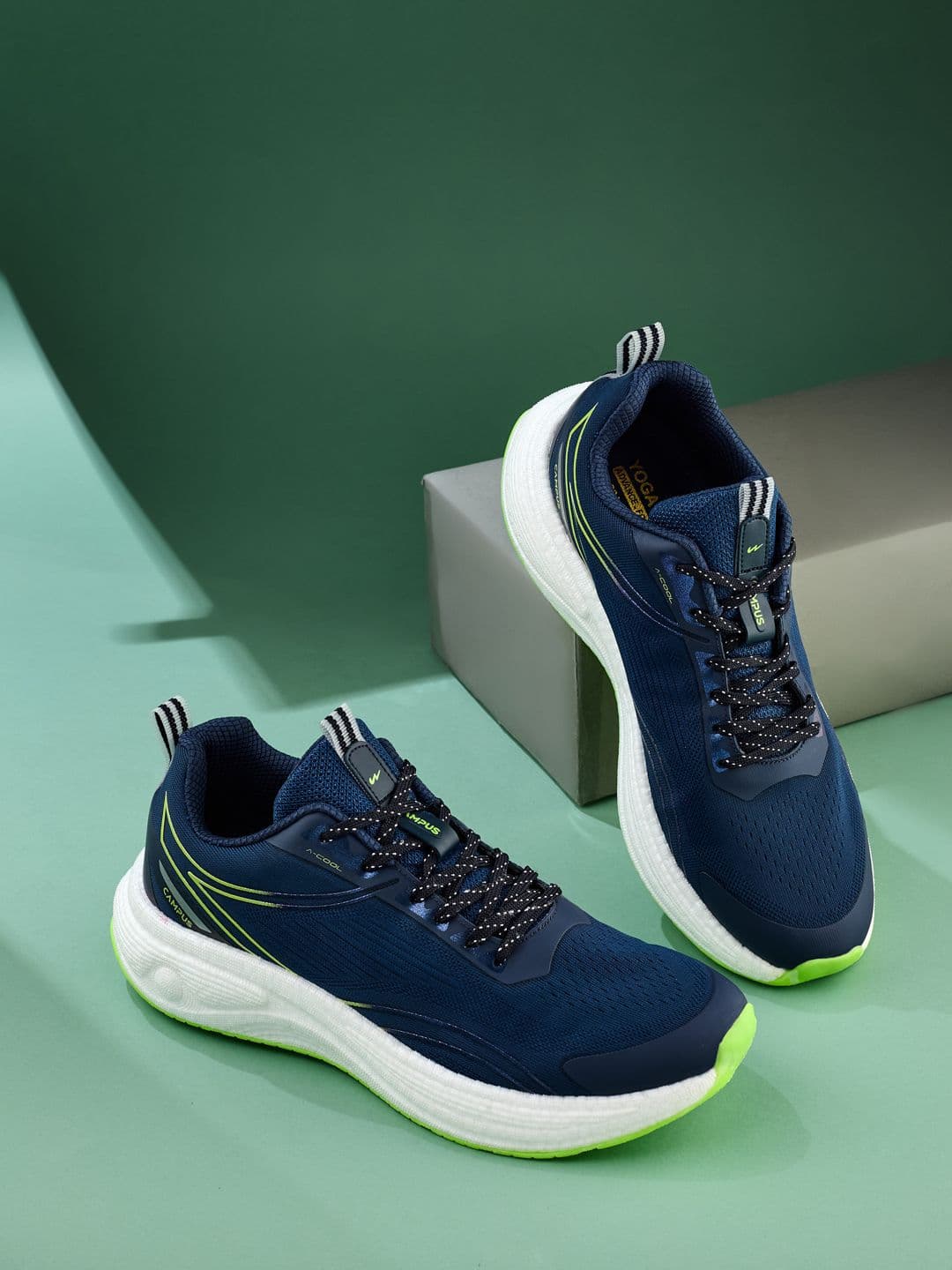 Campus Men PUMPED Mesh Running Non-Marking Shoes - view 1