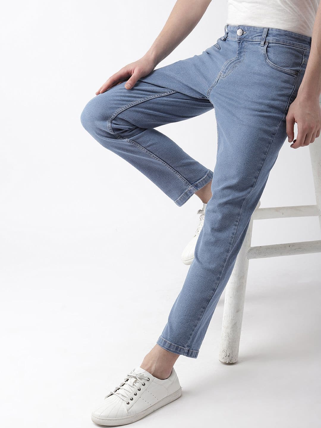 Mast & Harbour Men Blue Slim Tapered Fit Mid-Rise Clean Look Stretchable Cropped Jeans - view 1