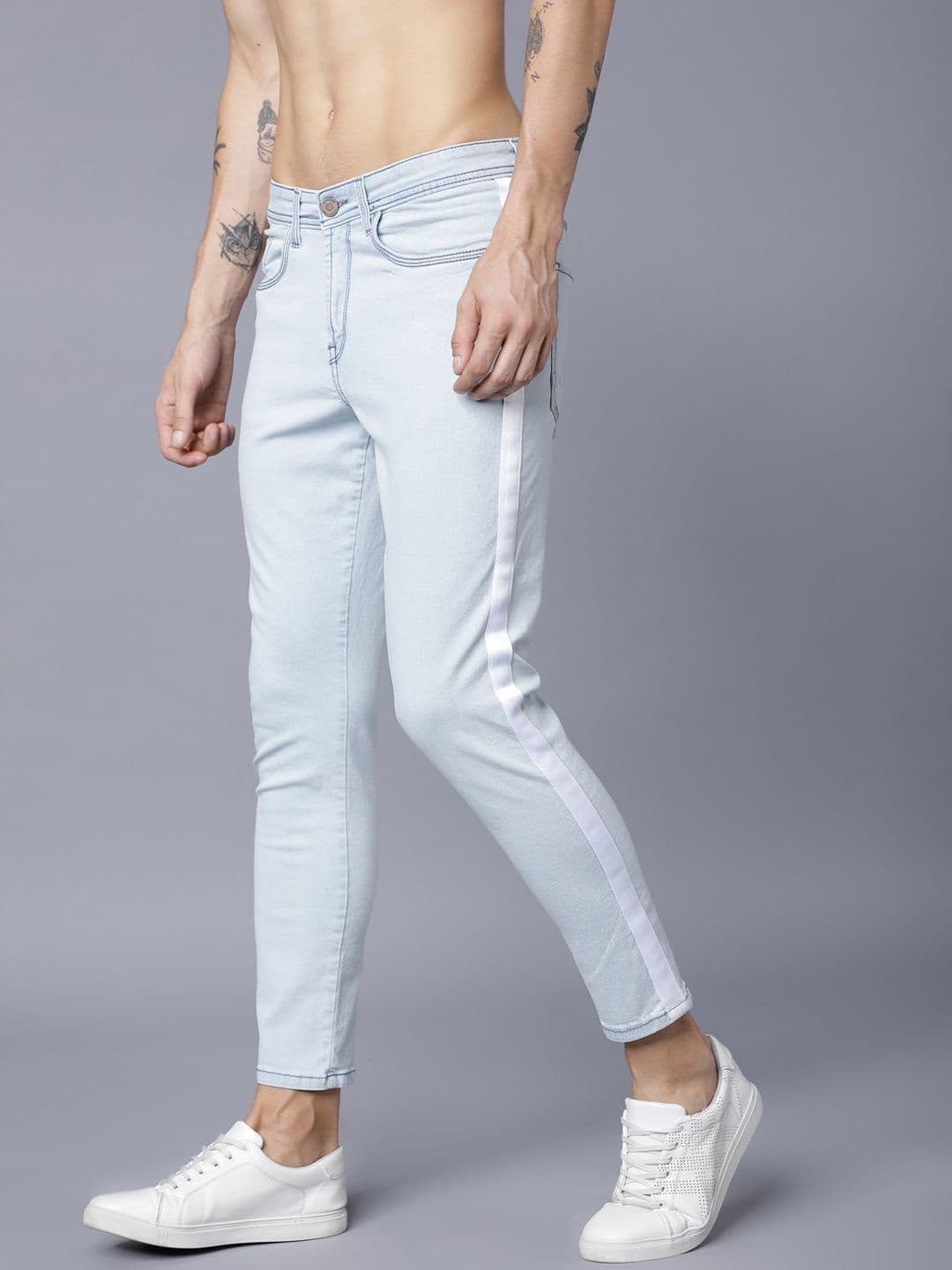 LOCOMOTIVE Men Blue Slim Fit Mid-Rise Clean Look Stretchable Jeans - view 1