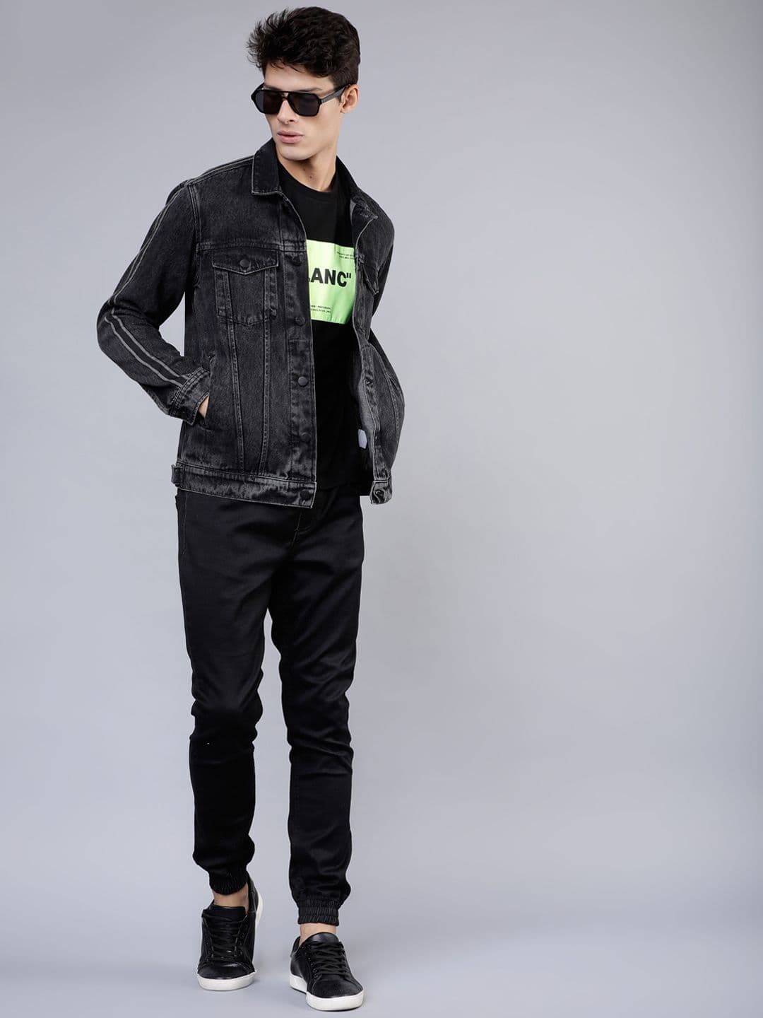 HIGHLANDER Men Black Solid Trucker Denim Jacket - view 1